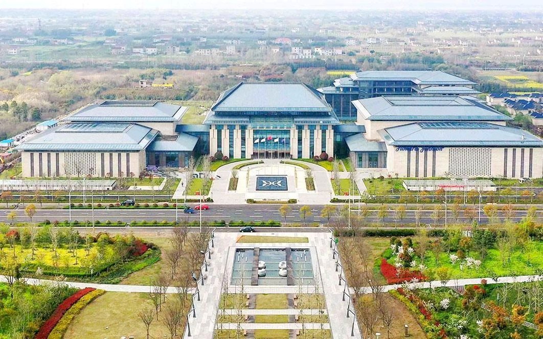 Howard Johnson Qidong Guorui ballroom