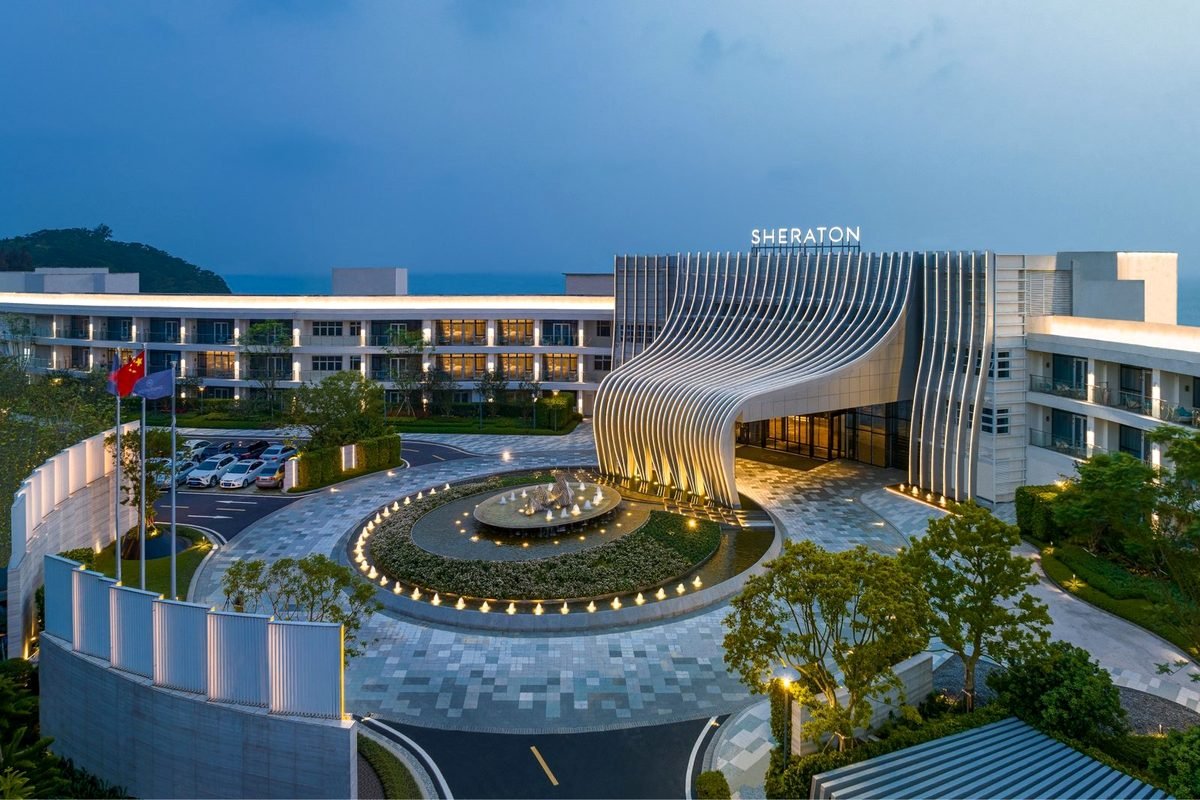 Sheraton Beihai Resort guestroom